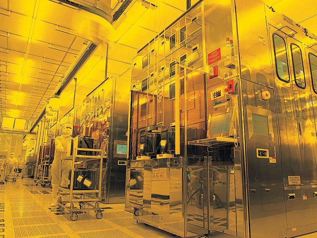 15300 square semiconductor clean workshop