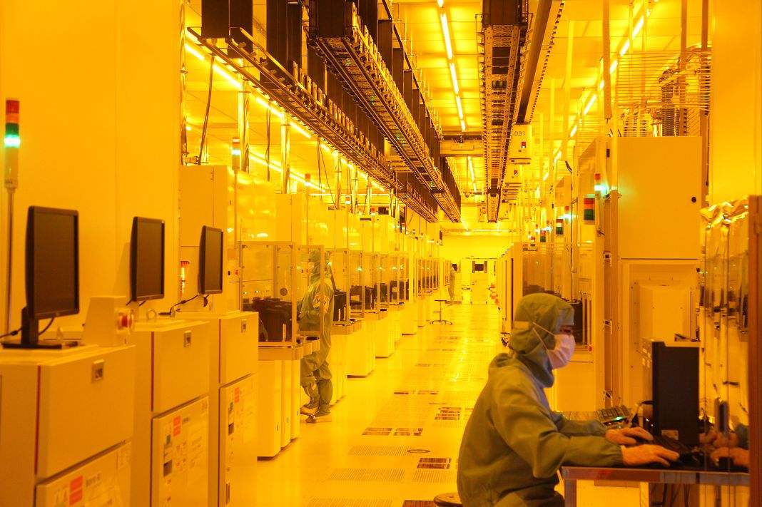 印制电路板(PCB)